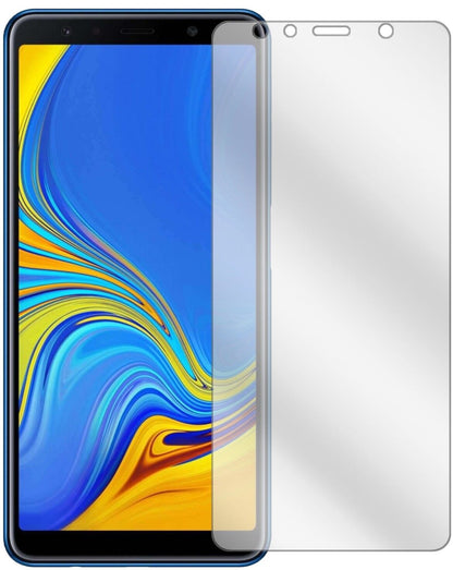 Klare Displayschutzfolie von dipos passend für Samsung Galaxy A7 (2018), präziser Zuschnitt und blasenfrei montiert