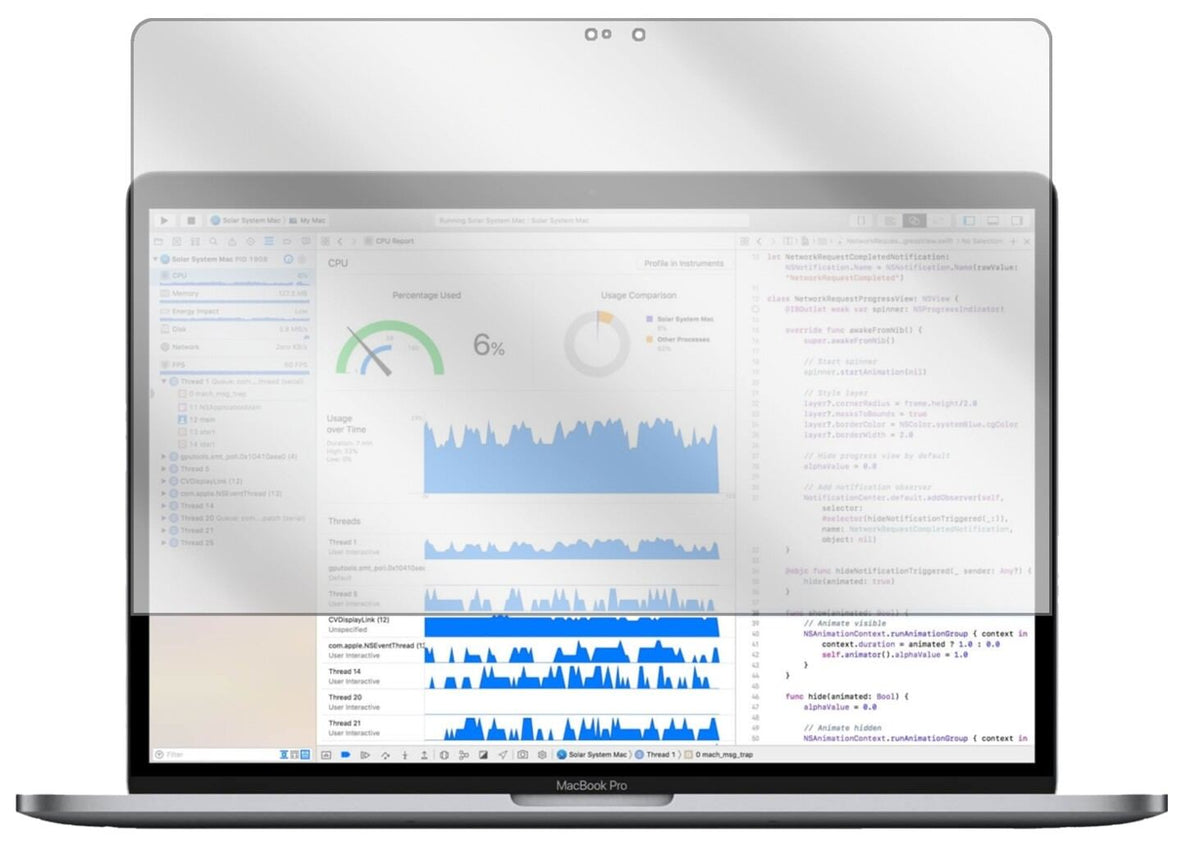 AppleMacBook Pro 13 Zoll 2018 mit aufgebrachter dipos Displayschutzfolie, glasklare Darstellung ohne Einschränkungen