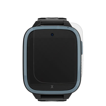 XploraXGO3 Kinder-Smartwatch mit aufgebrachter dipos Displayschutzfolie, die lästige Fingerabdrücke minimiert