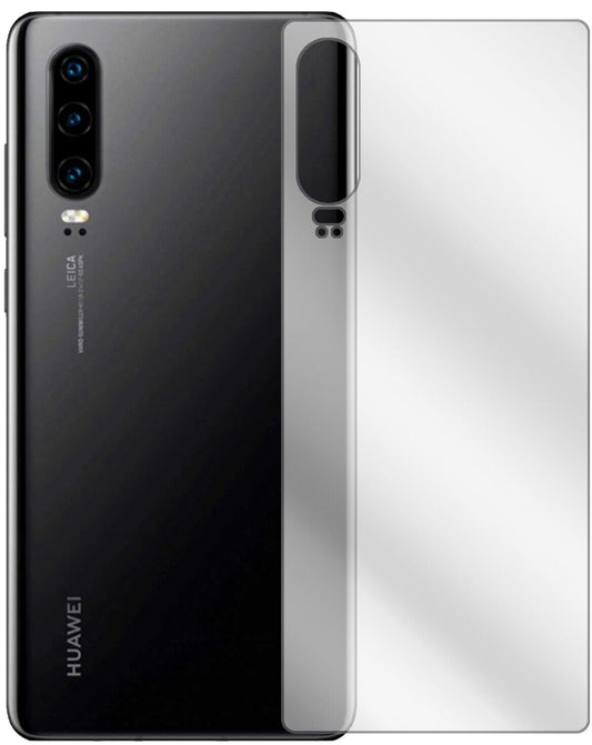 Klare Displayschutzfolie von dipos passend für Huawei P30 Rückseite, präziser Zuschnitt und blasenfrei montiert