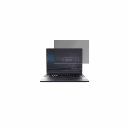 GigabyteAorus 16X 2024 mit aufgebrachtem dipos Displayschutz, der seitliche Einblicke blockiert