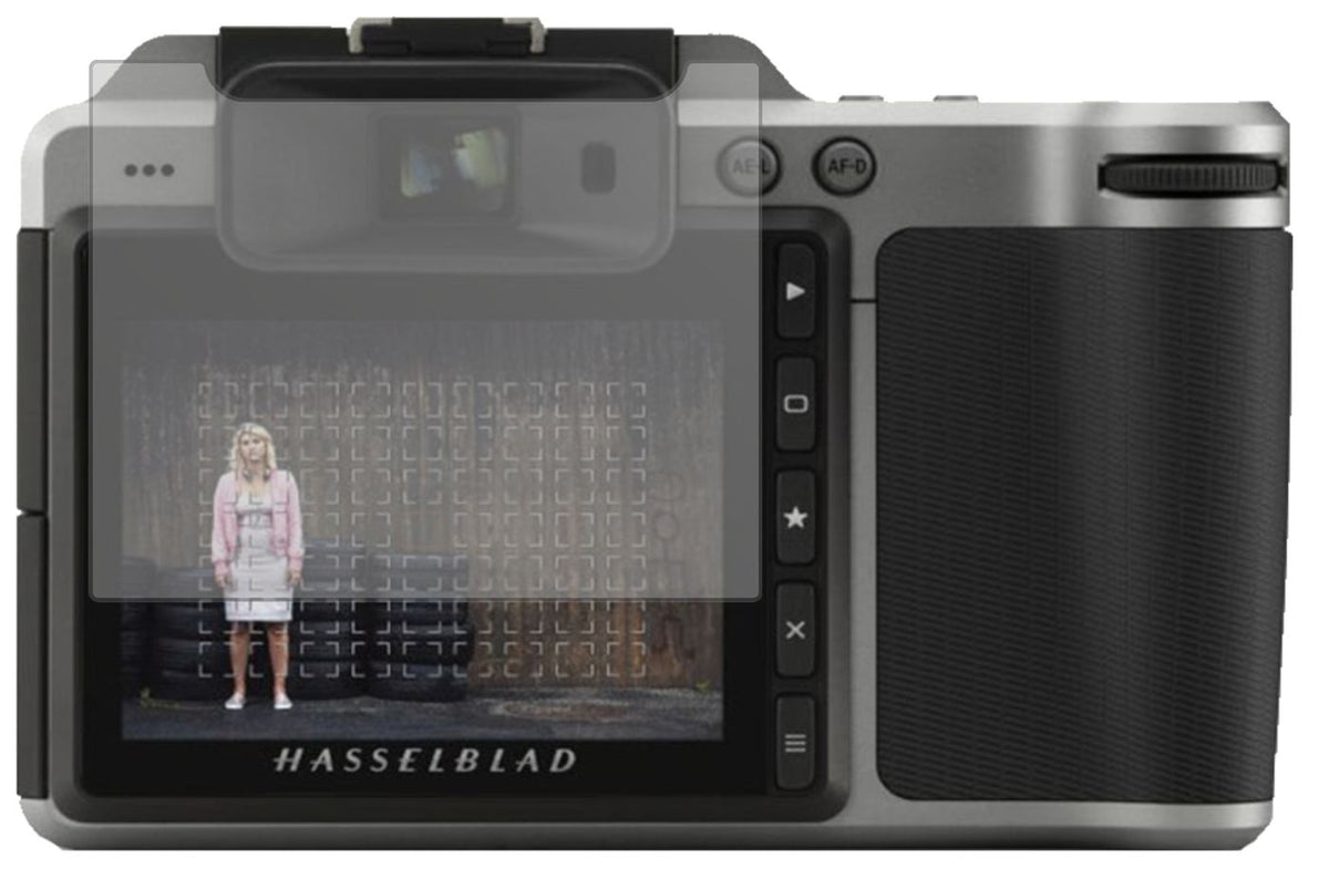 HasselbladX1D II 50C mit aufgebrachter dipos Displayschutzfolie, die lästige Fingerabdrücke minimiert