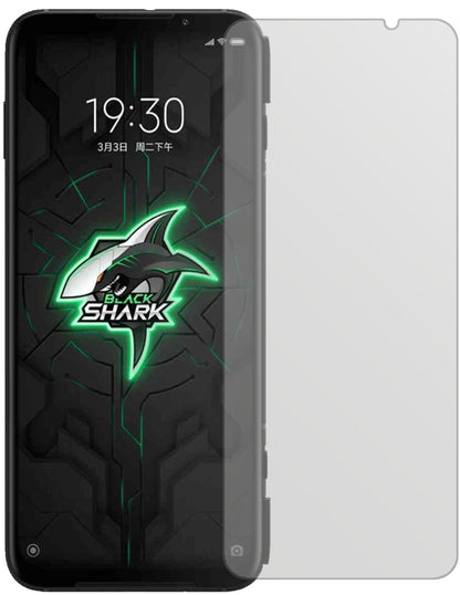 XiaomiBlack Shark 3 5G mit aufgebrachter dipos Displayschutzfolie, die lästige Fingerabdrücke minimiert