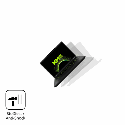 Schutz gegen Kratzer auf dem XMG Apex 16 Max Glas durch Schlüssel, Stöße gegen die Tischkante oder Stürze